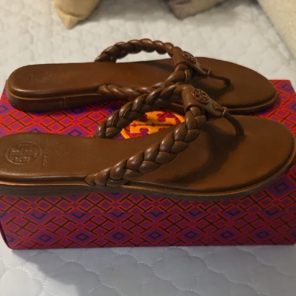 Tory Burch Braided Brown Sandals - Picture 4 of 6